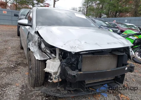 2019 Kia Forte Lxs z USA, uszkodzony, nr VIN 3KPF24AD8KE028961